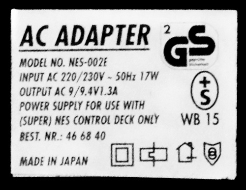 Napájecí adaptér 230V 9V - štítek