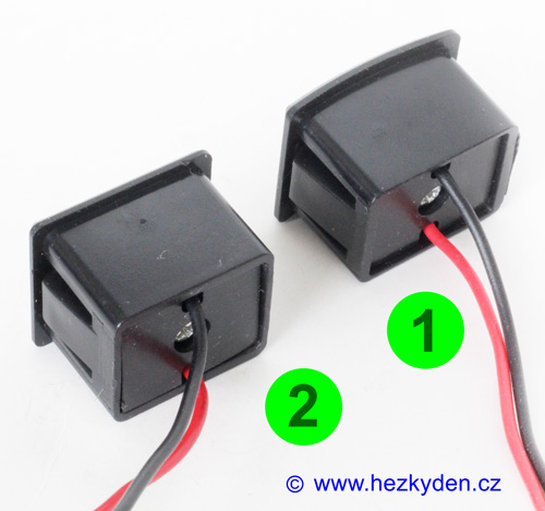 Panel s USB konektory - porovnání
