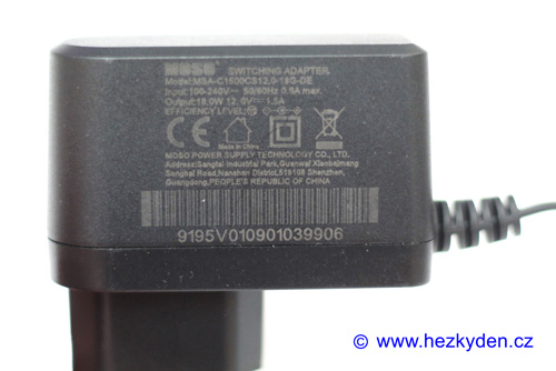 Spínaný zdroj adapter 12V 1500mA nový - štítek Spínaný zdroj adapter 12V 1500mA nový - štítek
