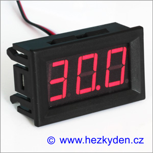 Panelový digitální voltmetr LED