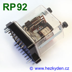 Relé RP92 se soklem